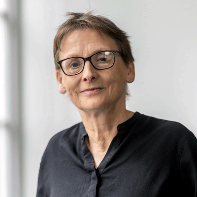 Head and shoulders photograph of Professor Stephanie Wilson