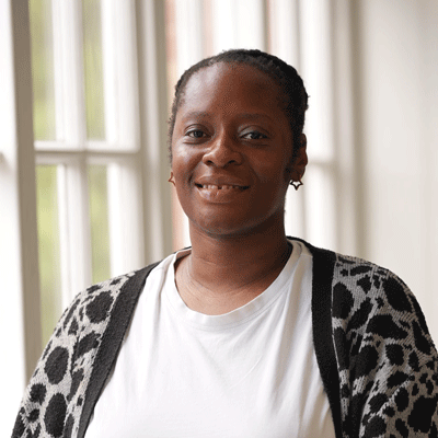 Head and shoulders photograph of Tobi Oke, PhD student at Diverse CDT